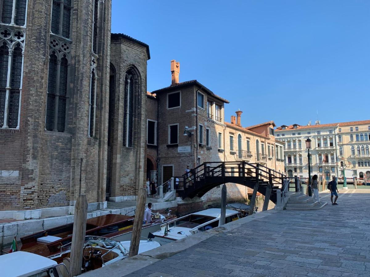 Ca' del Squero vicino alla Salute Venecia Exterior foto