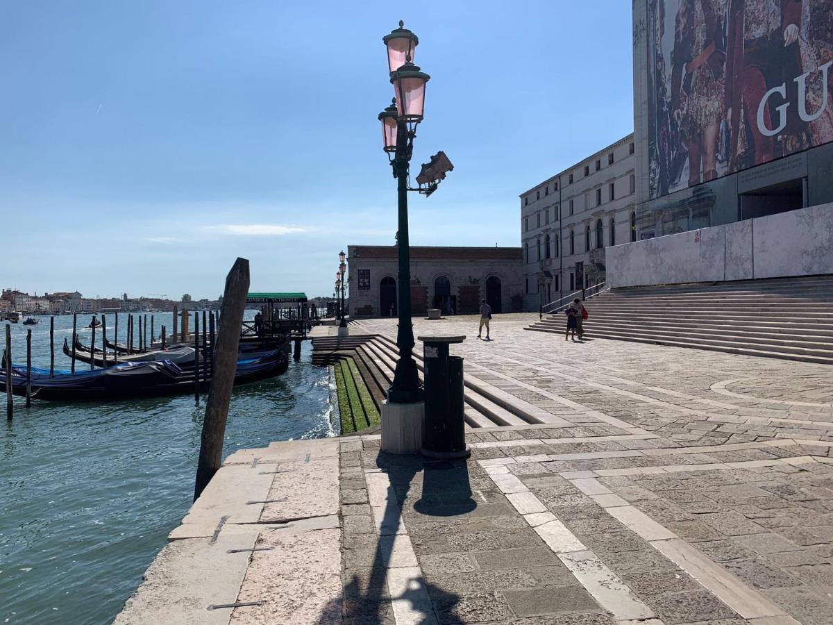 Ca' del Squero vicino alla Salute Venecia Exterior foto