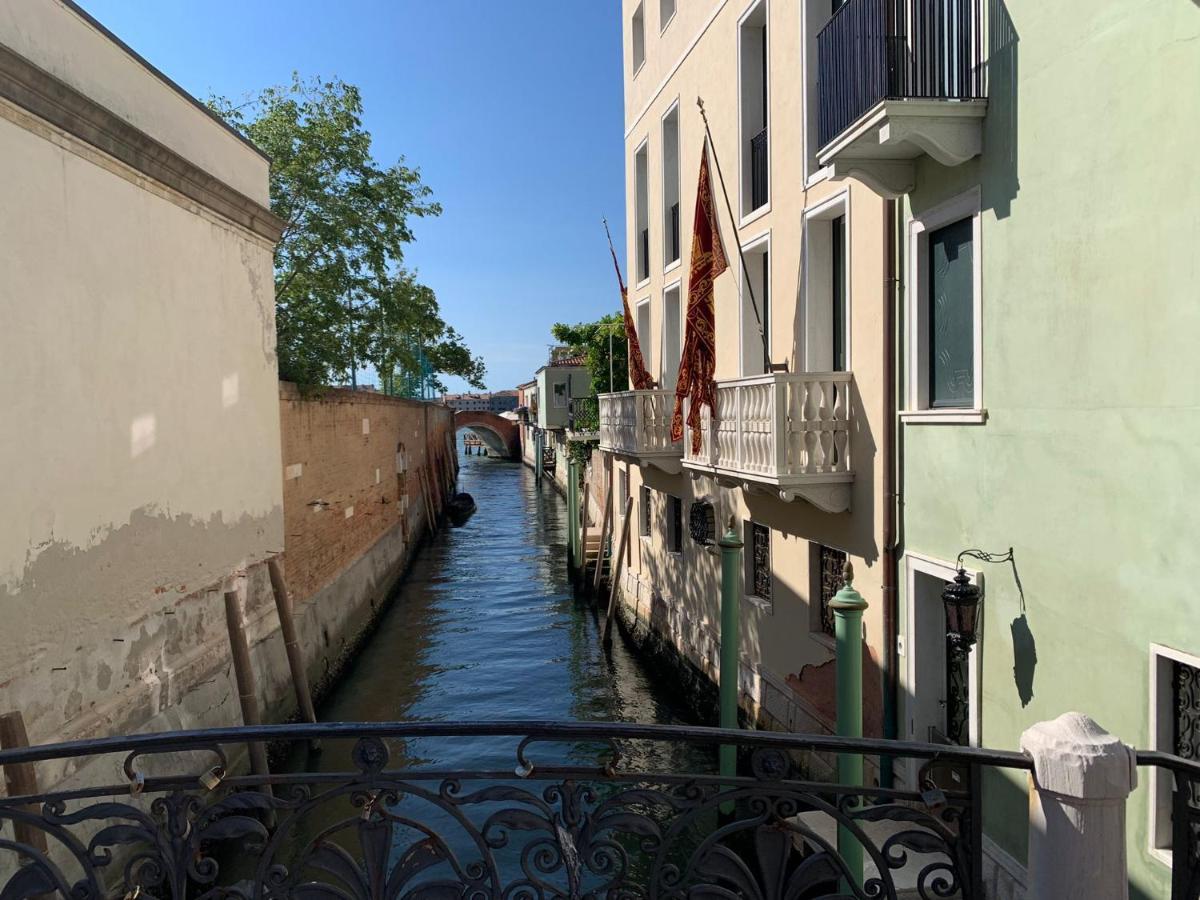Ca' del Squero vicino alla Salute Venecia Exterior foto